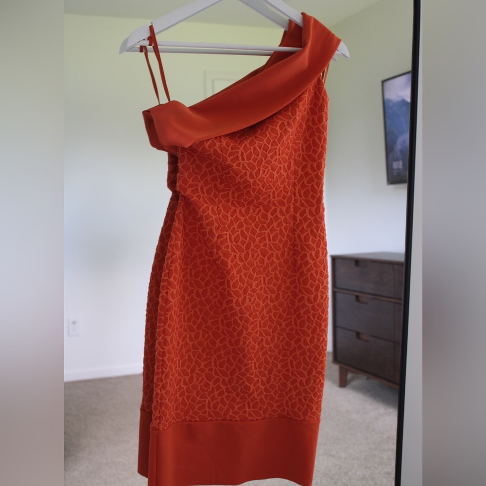 Like New Chiara Boni India Cocktail Orange Dress Size 40/US 4